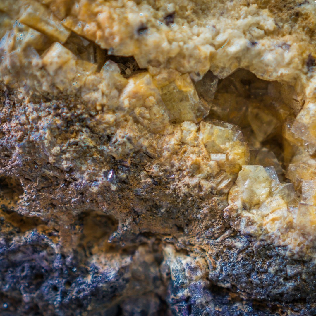 Blue John: The Fluorite That Can Only Be Found in Derbyshire, UK - Moon Charged Crystals