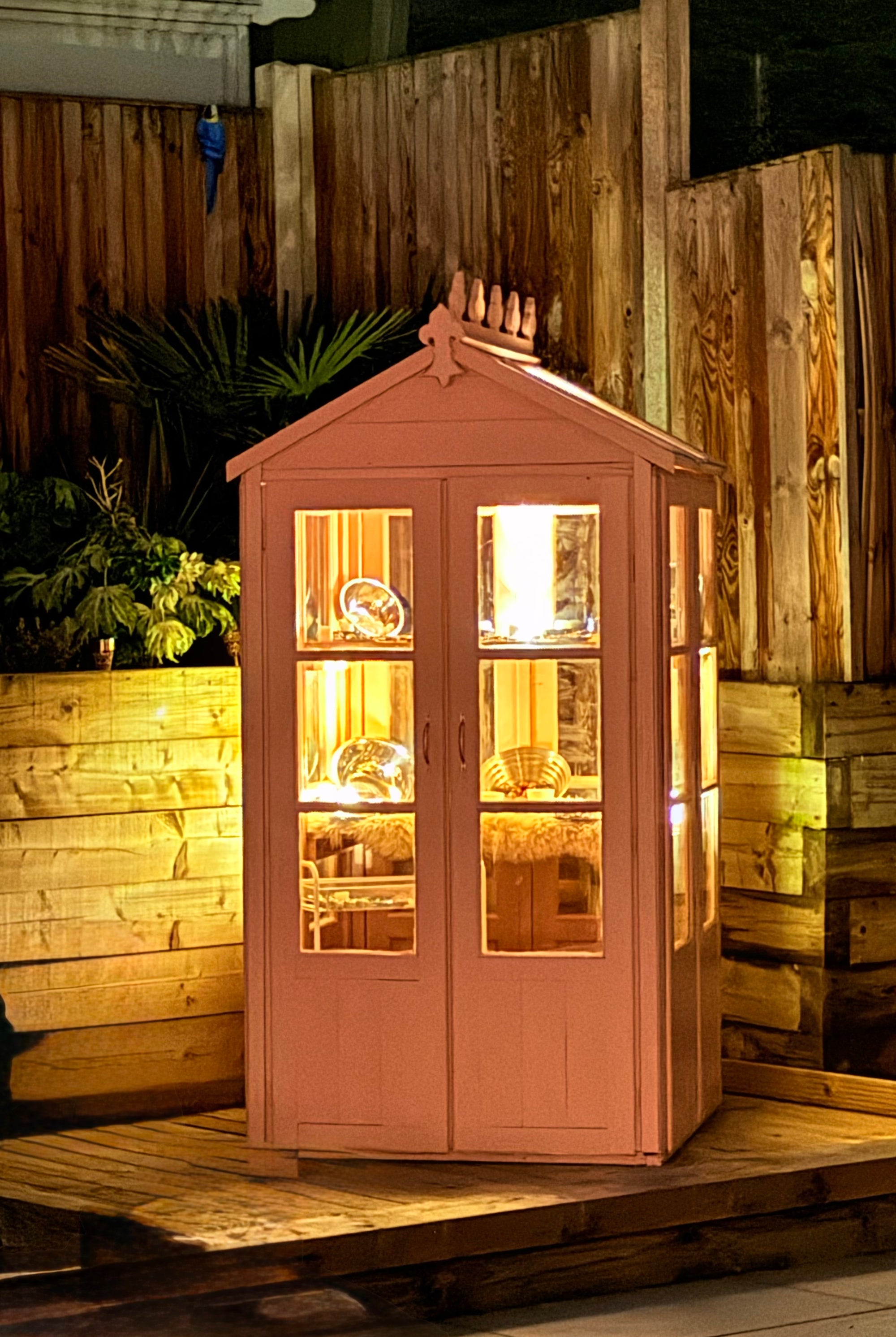 Moon Charged Crystals - How to charge your crystals during the full moon 